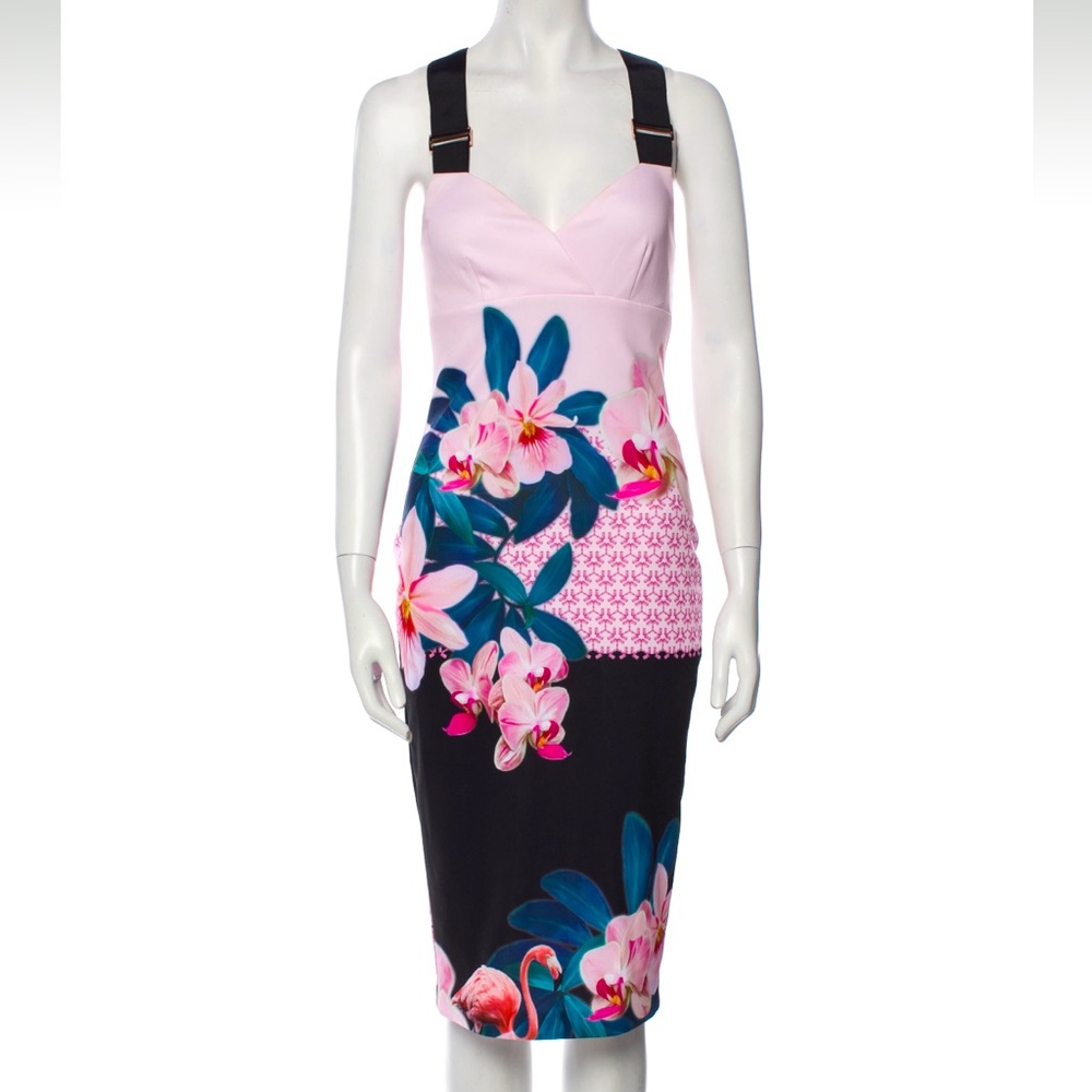 Gorgeous Ted Baker Floral Midi dress in Perfect condition, size S